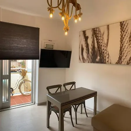 3 Minuti A Piedi Dal Mare Parking & Wifi Included Fiumaretta , * Fiumaretta di Ameglia