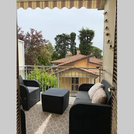 3 Minuti A Piedi Dal Mare Parking & Wifi Included Fiumaretta , Fiumaretta di Ameglia