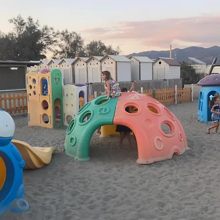 Apartment 3 Minuti A Piedi Dal Mare Parking & Wifi Included Fiumaretta , Fiumaretta di Ameglia