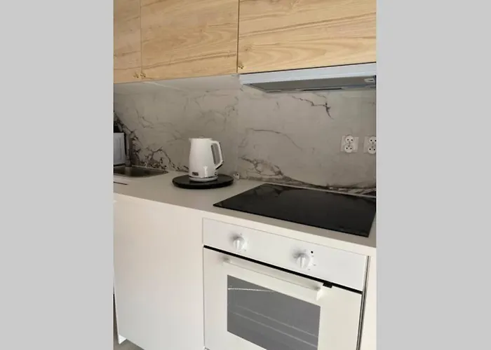 3 Minuti A Piedi Dal Mare Parking & Wifi Included Fiumaretta , *