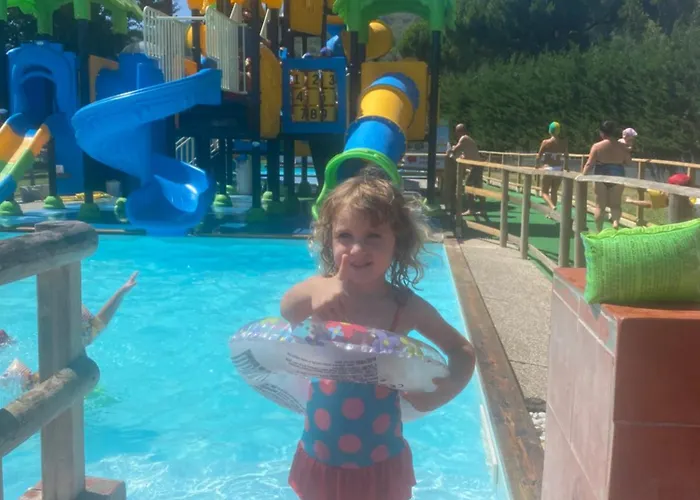 3 Minuti A Piedi Dal Mare Parking & Wifi Included Fiumaretta , Lejlighed Fiumaretta di Ameglia